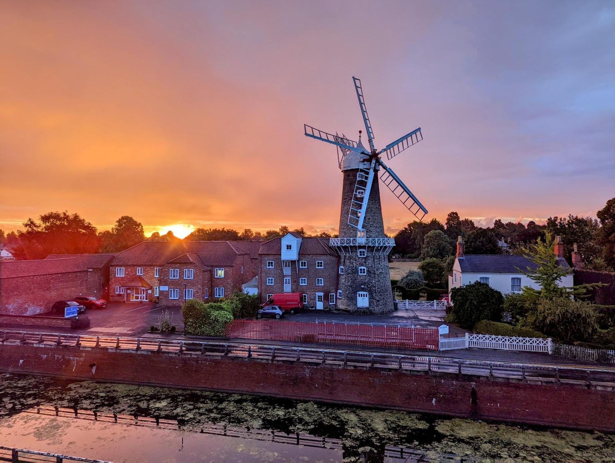 Bed and Breakfast The King'S Arms Boston Esterno foto